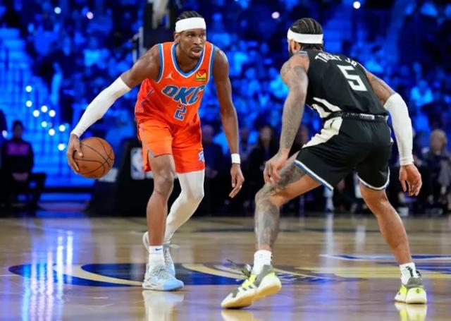 开云体育app下载-偏偏在决赛找不到投篮准星，雷霆为年轻复出代价